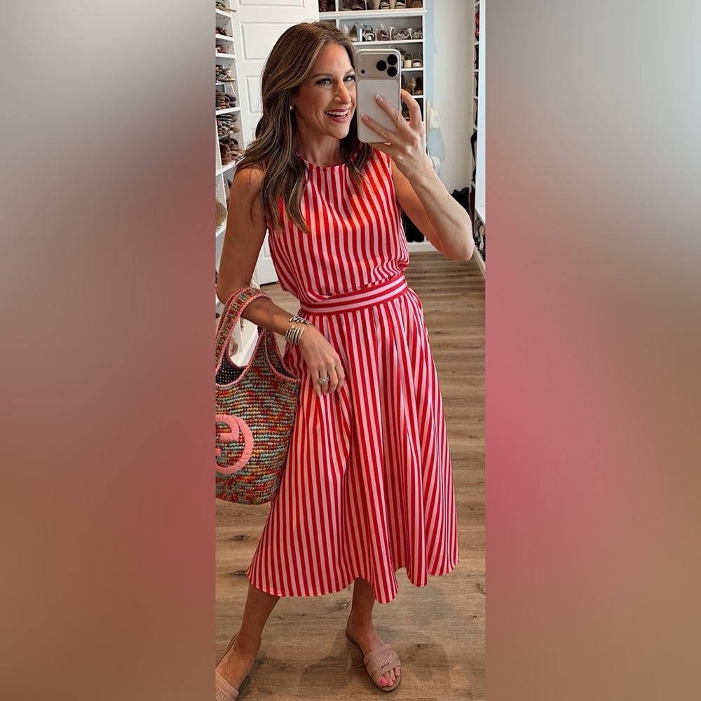 2 piece set skirt and tank size small worn once for photos new condition